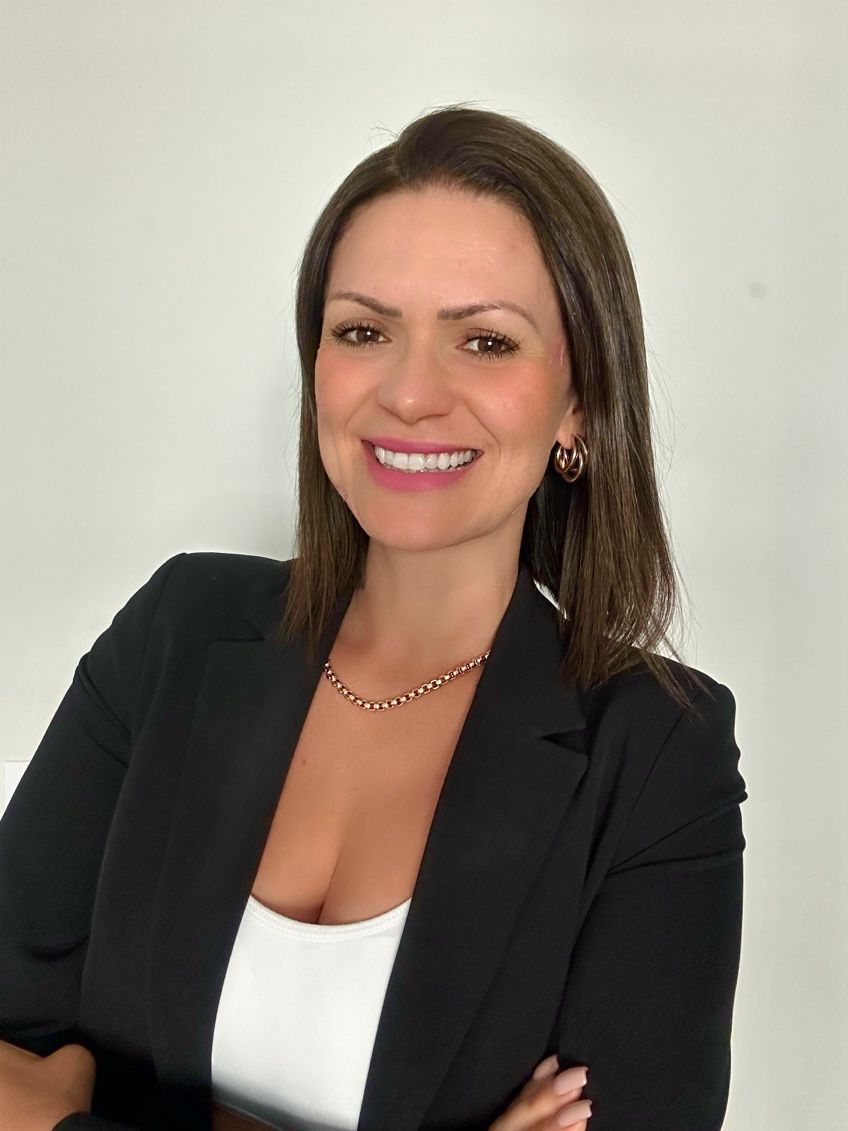 Ane Oliveira Allstate | Seguro para Brasileiros na Carolina do Norte